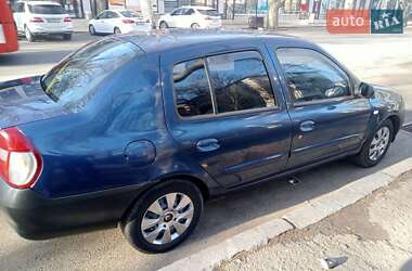 Седан Renault Clio 2006 в 