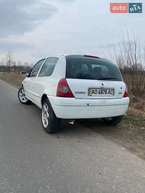 Хэтчбек Renault Clio 1999 в Ивано-Франковске фото 3 Хэтчбек Renault Clio 1999 в Ивано-Франковске