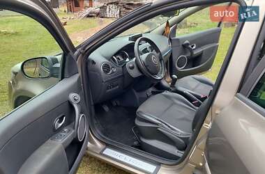 Универсал Renault Clio 2010 в 