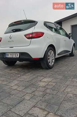 Хетчбек Renault Clio 2013 в 