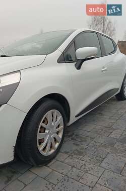 Хетчбек Renault Clio 2013 в 