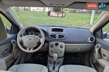 Хэтчбек Renault Clio 2008 в 