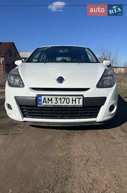 Хэтчбек Renault Clio 2012 в 