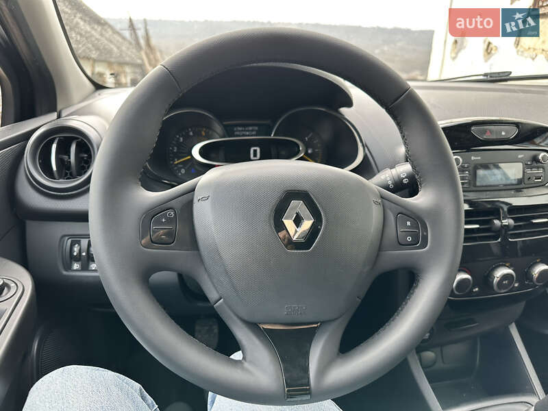 Универсал Renault Clio 2015 в Могилев-Подольске