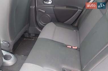 Хетчбек Renault Clio 2012 в 