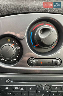 Универсал Renault Clio 2012 в 