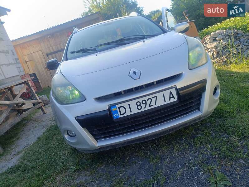 Универсал Renault Clio 2011 в Троянове фото 12 Универсал Renault Clio 2011 в Троянове