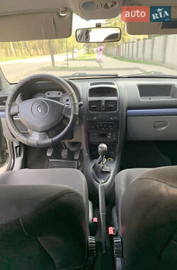 Седан Renault Clio 2007 в 