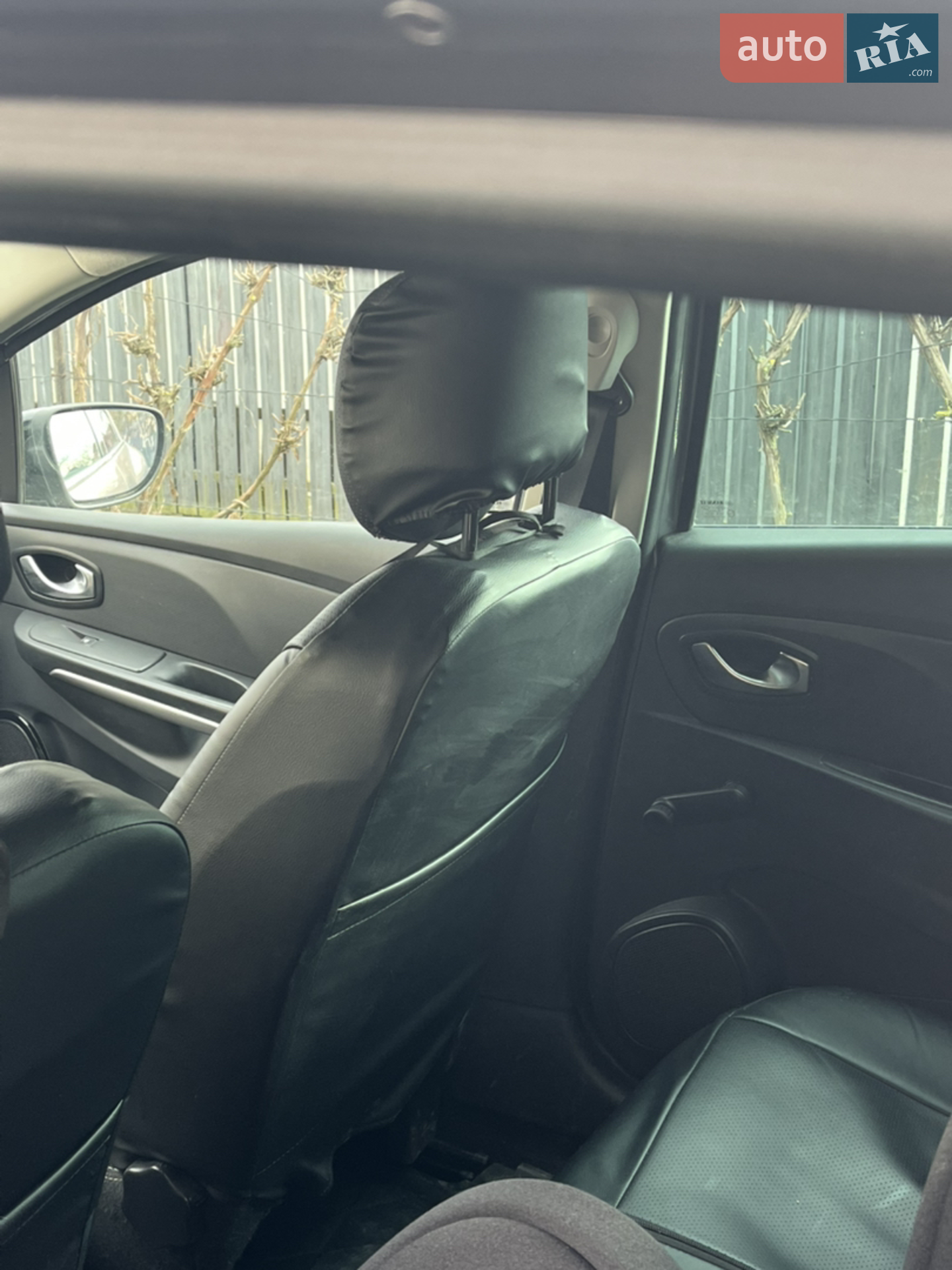 2015 Renault Clio - мініатюра 9