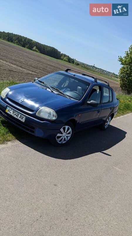 Хэтчбек Renault Clio 2001 в Демидовке