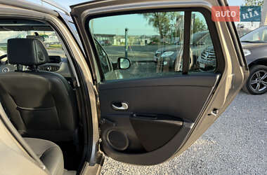 Универсал Renault Clio 2012 в 