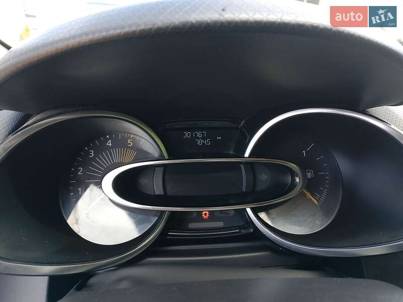 Универсал Renault Clio 2015 в Львове