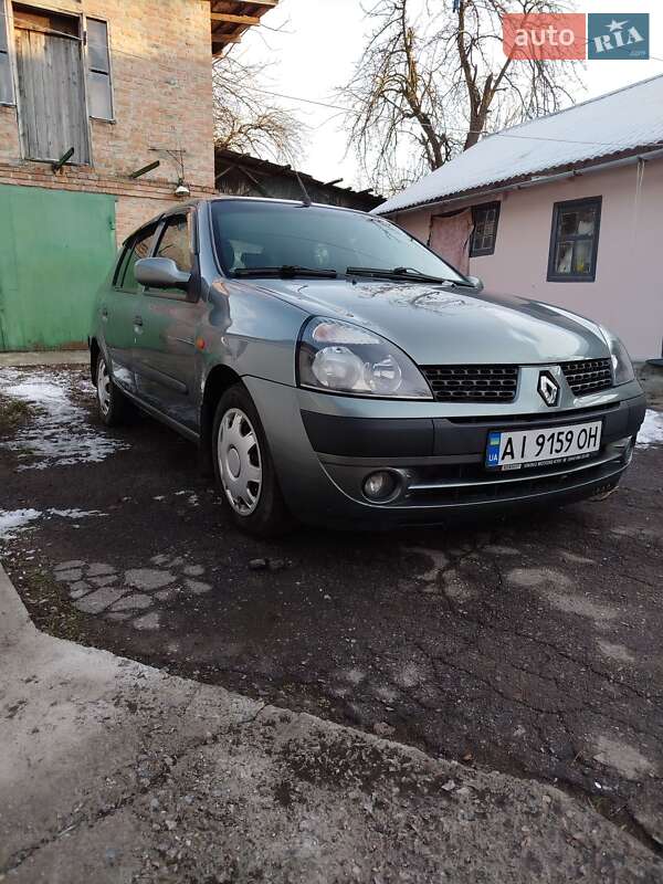 Renault Clio 2003