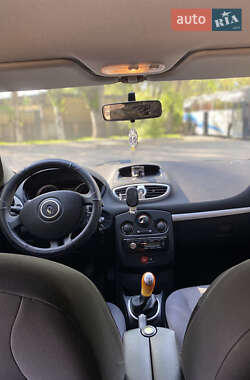 Универсал Renault Clio 2008 в 