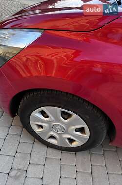 Хэтчбек Renault Clio 2016 в 