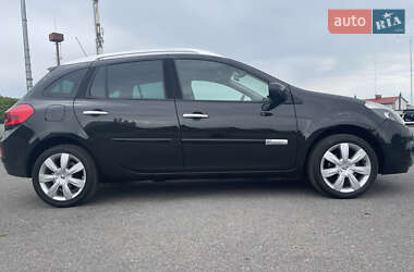Универсал Renault Clio 2009 в 