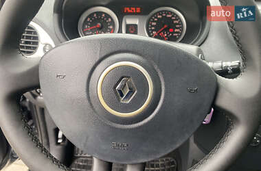 Хэтчбек Renault Clio 2008 в 