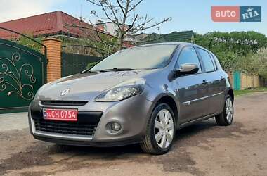 Хетчбек Renault Clio 2012 в 