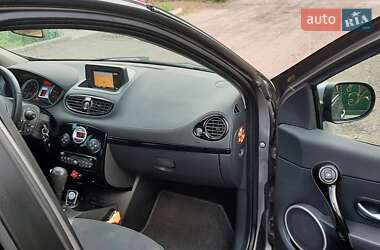 Хетчбек Renault Clio 2012 в 
