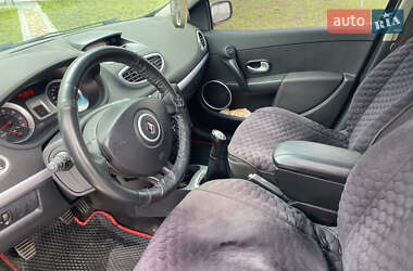 Хэтчбек Renault Clio 2007 в 
