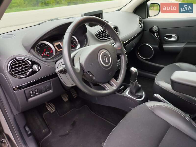 Універсал Renault Clio 2012 в Переяславі