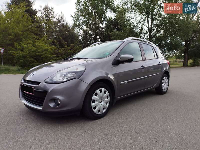 Універсал Renault Clio 2012 в Переяславі