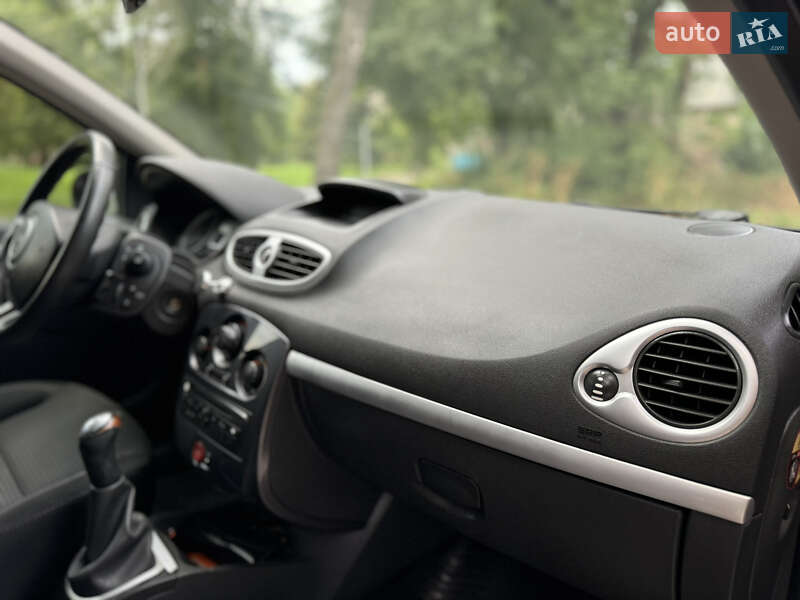 Універсал Renault Clio 2012 в Тернополі