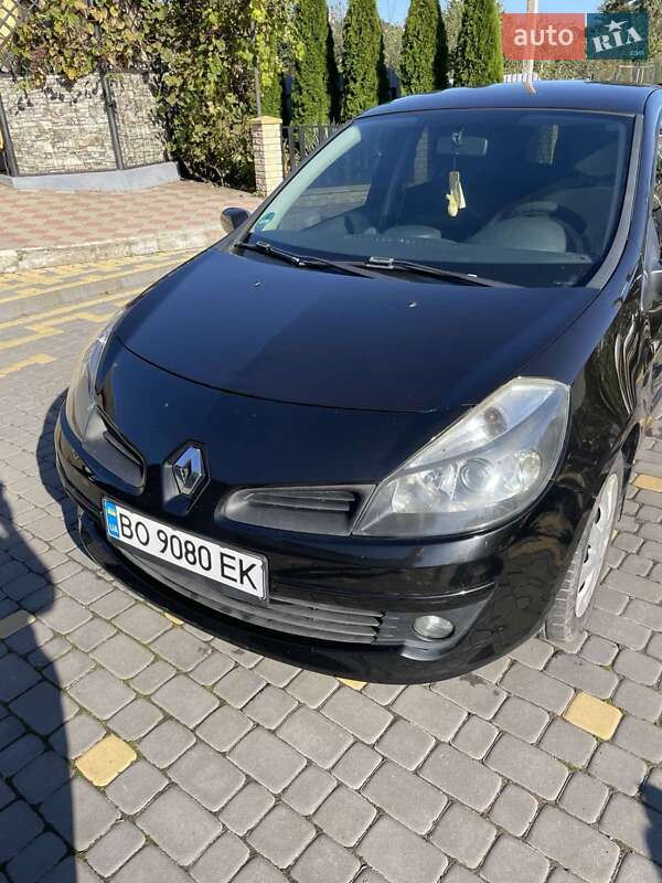 Седан Renault Clio 2007 в Тернополе