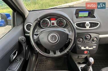 Универсал Renault Clio 2010 в 