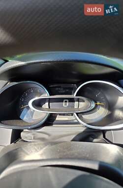 Хэтчбек Renault Clio 2013 в 