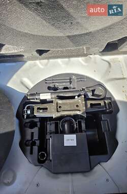 Хэтчбек Renault Clio 2013 в 
