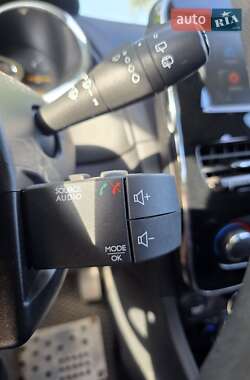 Хэтчбек Renault Clio 2013 в 