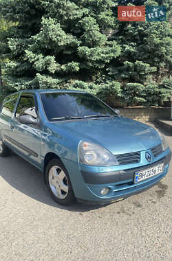 Хэтчбек Renault Clio 2004 в Днепре