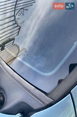 Хэтчбек Renault Clio 2004 в 