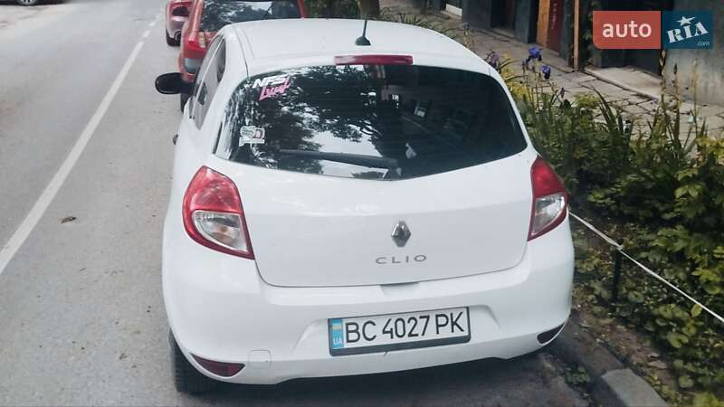Хэтчбек Renault Clio 2013 в Львове