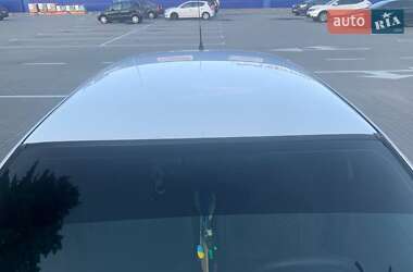 Хэтчбек Renault Clio 2005 в 