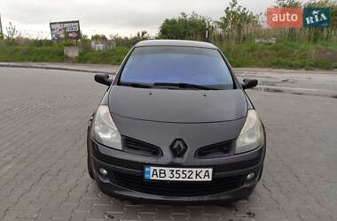 Хэтчбек Renault Clio 2007 в 