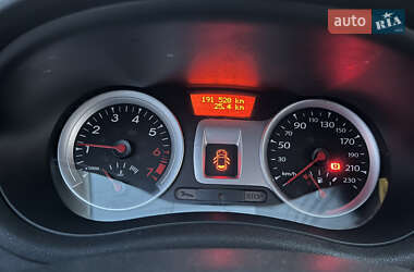 Универсал Renault Clio 2009 в 