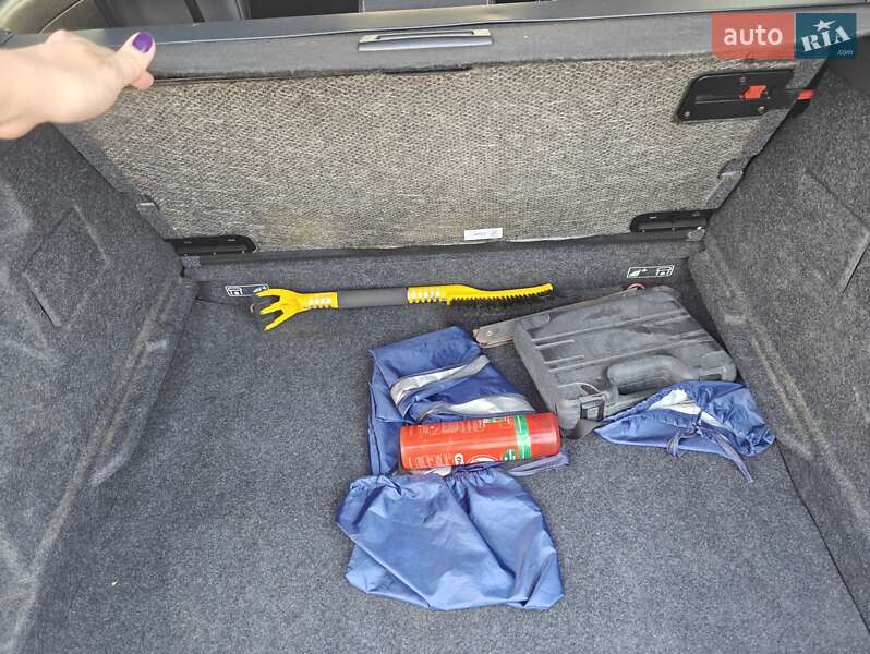 Универсал Renault Clio 2010 в Киеве