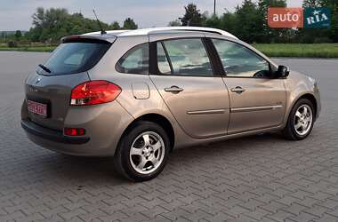Универсал Renault Clio 2011 в 