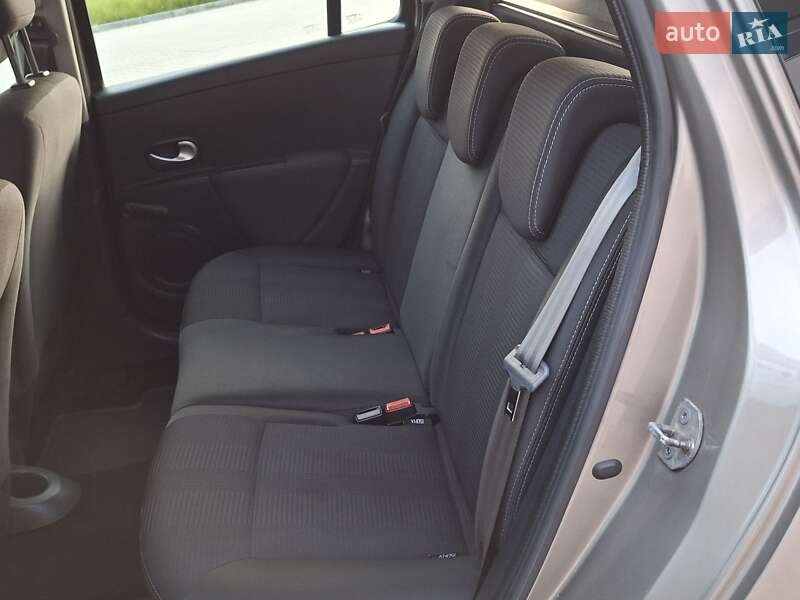 Універсал Renault Clio 2011 в Калуші