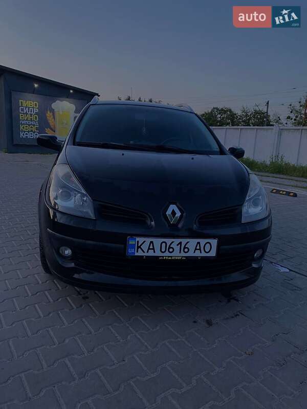 Хэтчбек Renault Clio 2008 в 