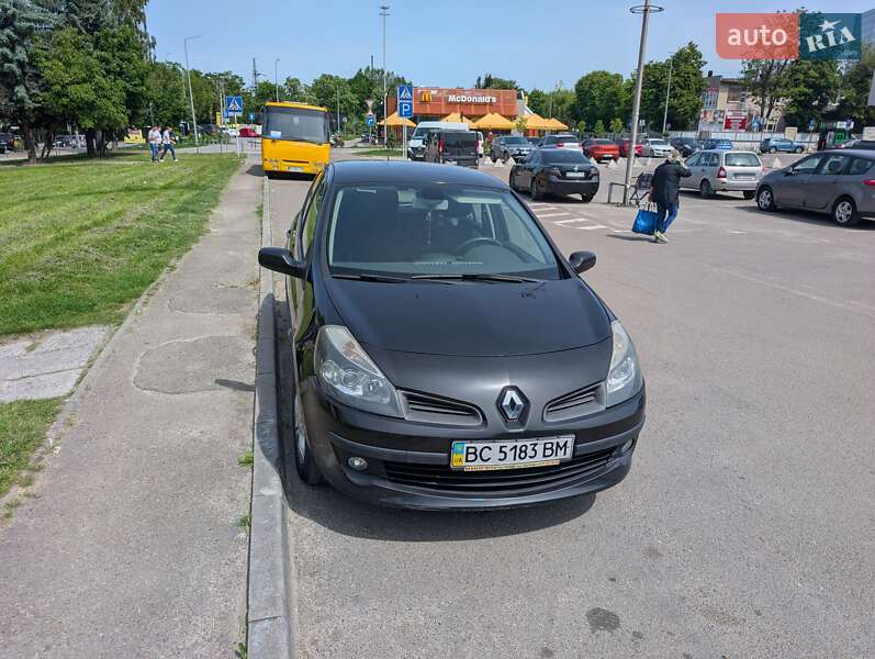 Хэтчбек Renault Clio 2008 в Львове фото 15 Хэтчбек Renault Clio 2008 в Львове