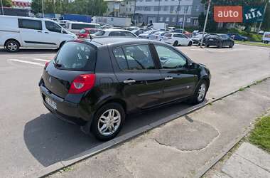 Хэтчбек Renault Clio 2008 в 