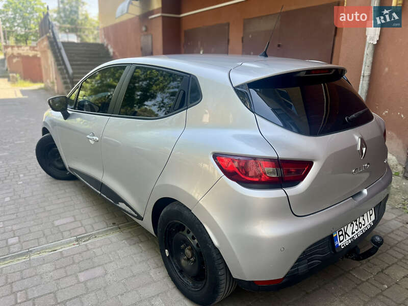 Хэтчбек Renault Clio 2013 в Ивано-Франковске