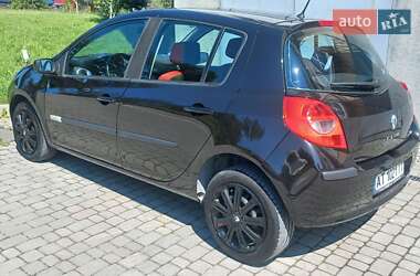 Хэтчбек Renault Clio 2008 в 