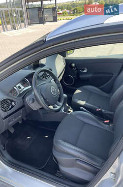 Універсал Renault Clio 2012 в 