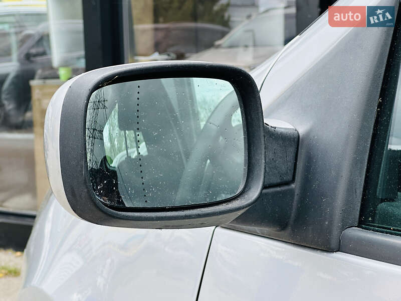 Хэтчбек Renault Clio 2006 в Харькове
