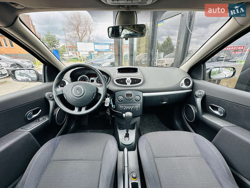 Хэтчбек Renault Clio 2006 в Харькове