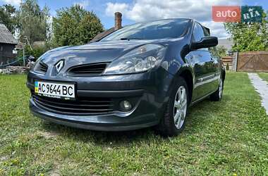 Хэтчбек Renault Clio 2006 в Ковеле